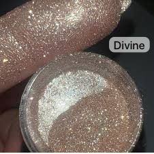 Pigmento Divine - Useglow