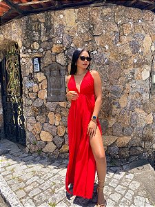 Macacão decote em V .