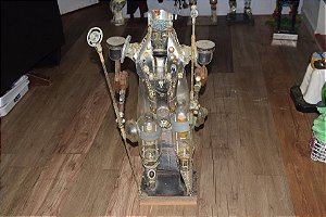 ESCULTURA DE ARTE RECICLADA