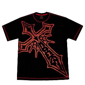 CAMISETA CURSED PRETA