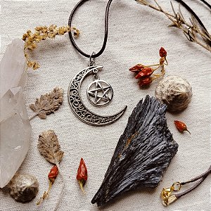 Colar Lua e Pentagrama