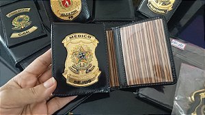 Carteira em couro com brasão  - Médico SEJUS  - Personalize