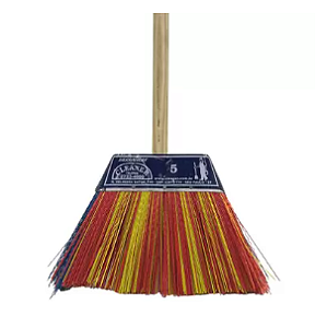 Vassoura Nylon N°5 Cleaner Cabo de Madeira
