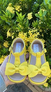 Sandalia Balila Infantil de Menina kitcolt Couro Amarelo