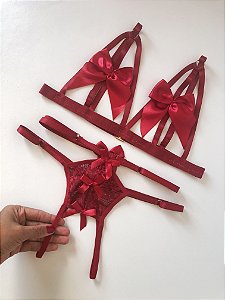 Conjunto de lingerie laço, em renda Maia sem bojo S/ aro de sustentação, sutiã com alças reguláveis