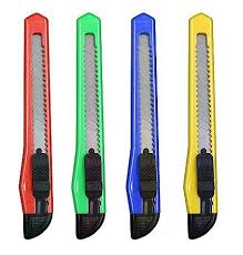 ESTILETE 9MM PLASTICO ESTREITO NEXT OFFICE CT35