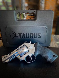 Revólver Taurus 817 Inox 7 tiros 2 Polegadas Calibre 38 
