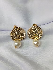 Brinco Orgânico Martelado Redondo c/ pontilhados e pérola (33MM) - Ouro 18K