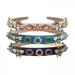 Tiara Bee Pedras