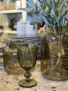 Taça de vidro verde