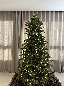 Árvore Canadense 2,10m com leds