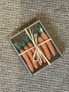 Conjunto 6 cenouras