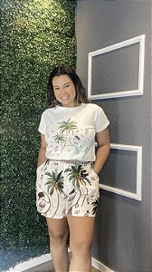 Shorts botão coqueiro