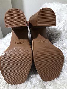 BOTA MELISSA