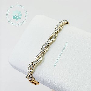 Pulseira Semijoia Torcida Cravejada (dourada)