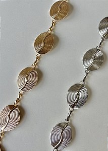 Cinto correntaria medalha oval riscada