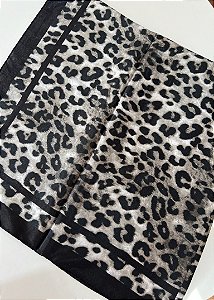 Lenço Cetim Animal Print