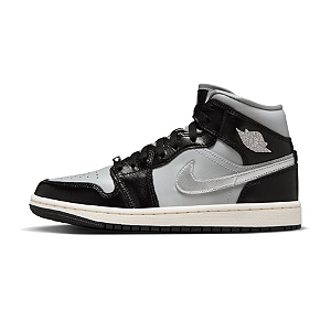 Nike Air Jordan 1 Mid "Black Metallic Silver"