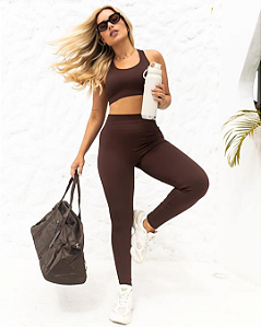 CONJUNTO FITNESS FEMININO TOP NADADOR + LEGGING CANELADA GABI - MARROM