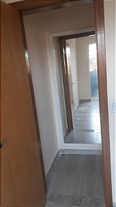 PORTA COM ESPELHO PASSAGEM SEGRETA.