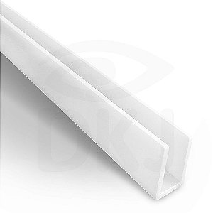 Perfil plástico U led 13x8,2 mm abertura de 5,1 mm em PS leitoso