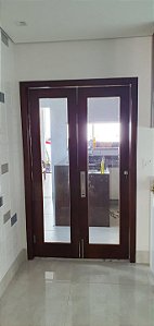 Porta modelo Camarão em Ipê Extra