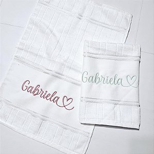 01 Toalha de Mão 30x45cm Felpuda com Nome Bordado
