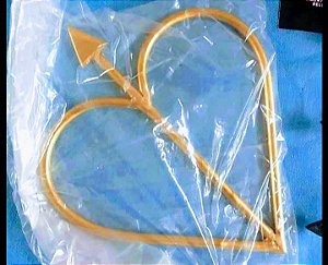 Ofa de coraçao dourado 20cm