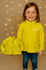 Blusa em fleece amarelo GAP