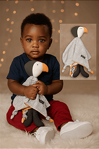 Naninha Tucano Green Clothing (33 x 33 cm)