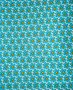 TC032 Tricoline Dolce Vita Flores Fundo Branco