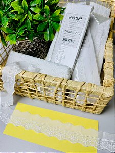 Bordado Inglês Ref: BA028 (Branco)