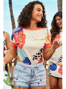 Short Com Barra Desfiada E Faixa