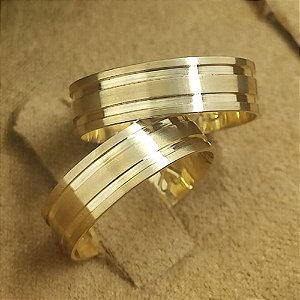 Aliança de Casamento Abaulada Tracional 5mm Ouro 18k - Monterrey Joias e  Alianças