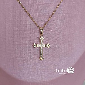 Cruz com zircônias