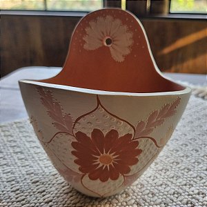 Cachepot de Parede Em Cerâmica Decorada - G