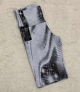 BERMUDA JACQUARD ESTAMPADA