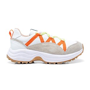 Tênis Casual Feminino Couro Sneaker Solado Tratorado Amarração Alto Conforto