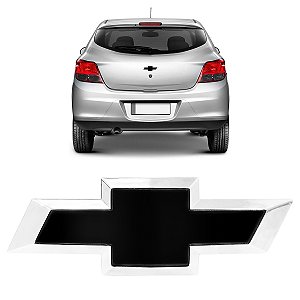 Emblema De Porta-Malas GM Onix Prisma 2013/2019 Celta 2012/2015 Preto Black Piano