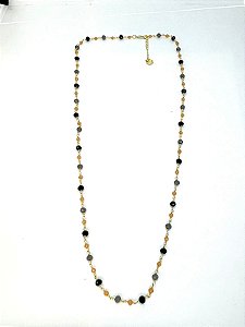 Colar 1v. no fio dourado com cristais pêssego, verde e cinza