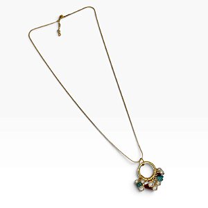 Colar 1v. corr. rabo de rato dourada com argola, cascalho e pérolas penduradas