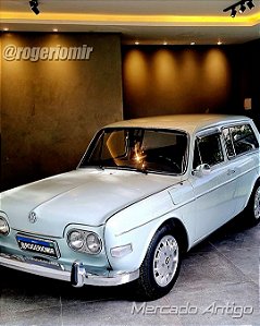 Volkswagen Variant 1970, frente alta azul diamante