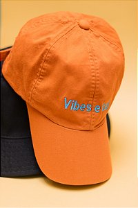 Boné Vibes e Tal
