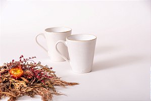 CANECA BC BORDA EM OURO EMPORIO