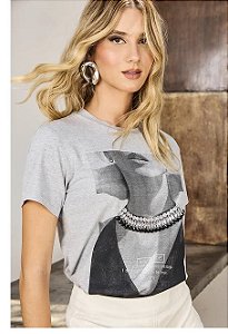 Luleg - T shirt Branca Estampada Bordada