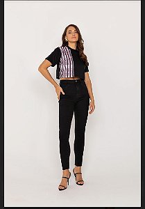 Onça Preta - Blusa Cropped Preto e Branco