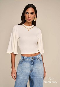 Perfect Way - Blusa Cropped Decote c/ Corrente
