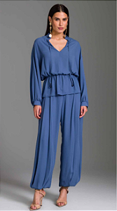 Charry - Calça Ampla Lisa com Pregas