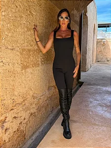 Pimpnella - Macacao Jessie