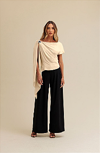 Charry - Blusa Decote Assimétrico Lisa Com Passante